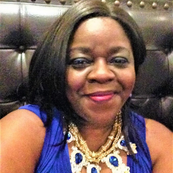 Meet your Posher, Bella - Picture 1 of 1